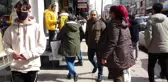 Van'a gelen İranlılar esnafın yüzünü güldürdü