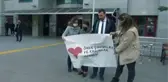 Karısını bıçaklayarak öldüren sanığın yargılanmasına başlandı