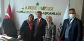 DAVUTOĞLU İZMİR, DEMOKRASİMİZİN SERPİLDİĞİ ŞEHİRDİR