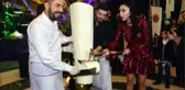 ÖYKÜ GÜRMAN, BALTAYLA DONDURMA KESTİ
