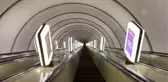 Rus hava saldırılarından korkan Kievliler metro istasyonlarında kalmayı sürdürüyor