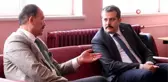 Çöp olacaklardı, yenilenip öğrencilere bilişim sınıfı oldu