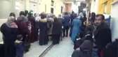 Ramazan kolisi dağıtılacağını duyan Suriyeliler izdiham yarattı