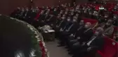 Şehidin Devlet Övünç Madalyasını 5 yaşındaki kızı aldı