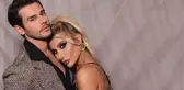 İrem Derici ve Cem Belevi çifte kumrular gibi! Doğum günü kutlamasında aşka geldiler