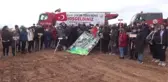 Yanan ormanlara Kovid-19'dan yaşamını yitiren sağlıkçılar anısına fidan dikildi