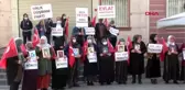 KARACİĞERİYLE HAYATA TUTUNDUĞU OĞLU İÇİN EVLAT NÖBETİNE KATILDI