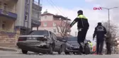 ÇALINTI ARAÇLA KAZA YAPTILAR, YAYA OLARAK KAÇTILAR