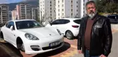 Evinden indi, milyonluk aracının lastiklerini kontrol edince başından aşağı kaynar sular döküldü