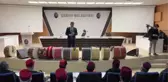 Kadın ramazan davulcusu göreve hazır