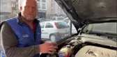 CİPİN MOTOR KISMINI YUVA YAPAN YAVRU KEDİLER İKİ KEZ SERVİSTE ÇIKARILDI