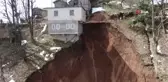 Trabzon'da eriyen kar suları heyelana neden oluyor
