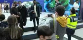 Kodlama eğitimi alan çocuklar 