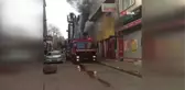 Sarıyer'de kebapçıda çıkan yangın 5 binaya sıçradı