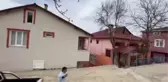 Heyelanda üç ev ile bir caminin lojmanı zarar gördü