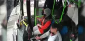 Otobüste fenalaşan genç kızı hastaneye yetiştiren şoför: 