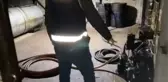 Tır garajından 5 bin litre kaçak akaryakıt çıktı