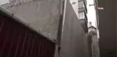 Yıkılmak üzere olan istinat duvarı sahipsiz kalınca belediye müdahale etti