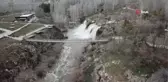 Havaların ısınmasıyla birlikte Muradiye Şelalesi coştu
