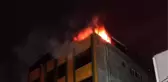 AVCILAR'DA METAL KAPLAMA FABRİKASINDA YANGIN