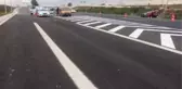 Direğe çarpan otomobildeki 2'si çocuk 4 kişi yaralandı