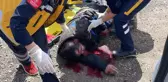 Yarış motosikleti hafif ticari araca çarptı, takla atan sürücü ağır yaralandı