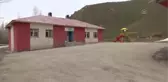 Memleketine tayin olan Alime öğretmen Yüksekova özlemine dayanamadı