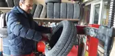 Azmiyle herkese örnek olan görme engelli şahıs 15 yıldır tamircilik yapıyor