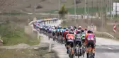 Sporcular yarışmak istemedi! 57. Cumhurbaşkanlığı Bisiklet Turu Final Etabı'nda yarış iptal edildi