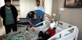 Eşeğin ısırdığı küçük Fatma'ya, boynundan alınan doku ile yeni göz kapağı yapıldı
