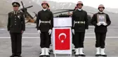 Son dakika haberleri | Pençe-Kilit Operasyonu bölgesinde şehit olan asker için tören düzenlendi (3)