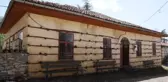 150 YILLIK DÜĞMELİ İLKOKUL ORİJİNALLİĞİYLE İLGİ ÇEKİYOR