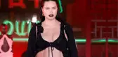 3. kez hamile olan Adriana Lima'nın göbeğinin şekli herkesi şaşkına çevirdi: 20 yıllık ebeyim ilk kez böylesini gördüm