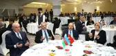 Azerbaycanlı ve Türk iş insanları iftar programında buluştu