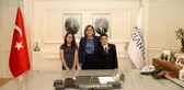 Başkan Fatma Şahin koltuğu çocuklara devretti