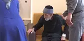Çocuklarını ikna edip ameliyata aldığı hastasını kanserden kurtardı