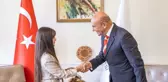 Başkan Soyer, Koltuğunu Çocuklara Bıraktı... Minik Başkanların İlk Talimatı: Her Mahalleye Kütüphane