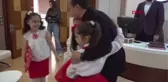ÇOCUK BAŞKANDAN SOKAK HAYVANLARI TALİMATI: HAYVANLARA YUVA YAPILSIN
