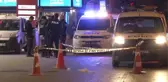 Yer: İstanbul! Seyir halindeki otomobilden atlayan genç kadının yüzü asfalta sürterek parçalandı
