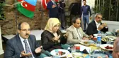 Azerbaycanlı Türkiye mezunları iftarda buluştu