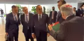 Bakan Çavuşoğlu, 'Belgelerle Türkiye'nin Brezilya ile İlişkileri' sergisini gezdi