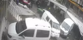 ARNAVUTKÖY'DE PAZARDAKİ YANKESİCİLERE SUÇÜSTÜ