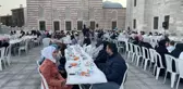 Ev Hanımları Platformu, İstanbul'un 3 ilçesinde iftar verdi