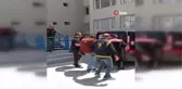 Kendilerini polis ve savcı olarak tanıtıp, 678 bin lirasını aldılar