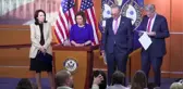 WASHINGTON - Pelosi ve Schumer'den 