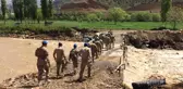 Oltu nehrinde kaybolan babaya ulaşma çalışmaları üçüncü gününde de devam ediyor