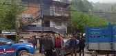 Son dakika haberleri: Düzce'de bir kişi eşini silahla öldürdü, çocuğunu yaraladı (2)