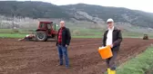 Belediyeden çiftçilere mazot ve traktör desteği