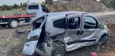 Otomobil ile hafif ticari aracın çarpışması sonucu 7 kişi yaralandı