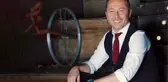 İsmi tahtaya sığmayınca değişti! Aşk şarkılarının prensi Baha'nın gerçek adı bakın ne